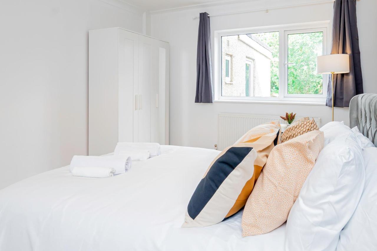 Charming 2-Bedroom Flat With A Garden And Free Parking At Abingdon อ็อกซ์ฟอร์ด ภายนอก รูปภาพ